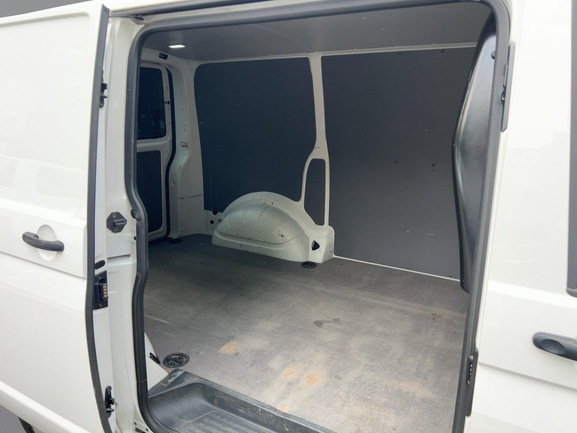 Volkswagen T6.1 Transporter Kasten kurzer Radstand EcoProfi