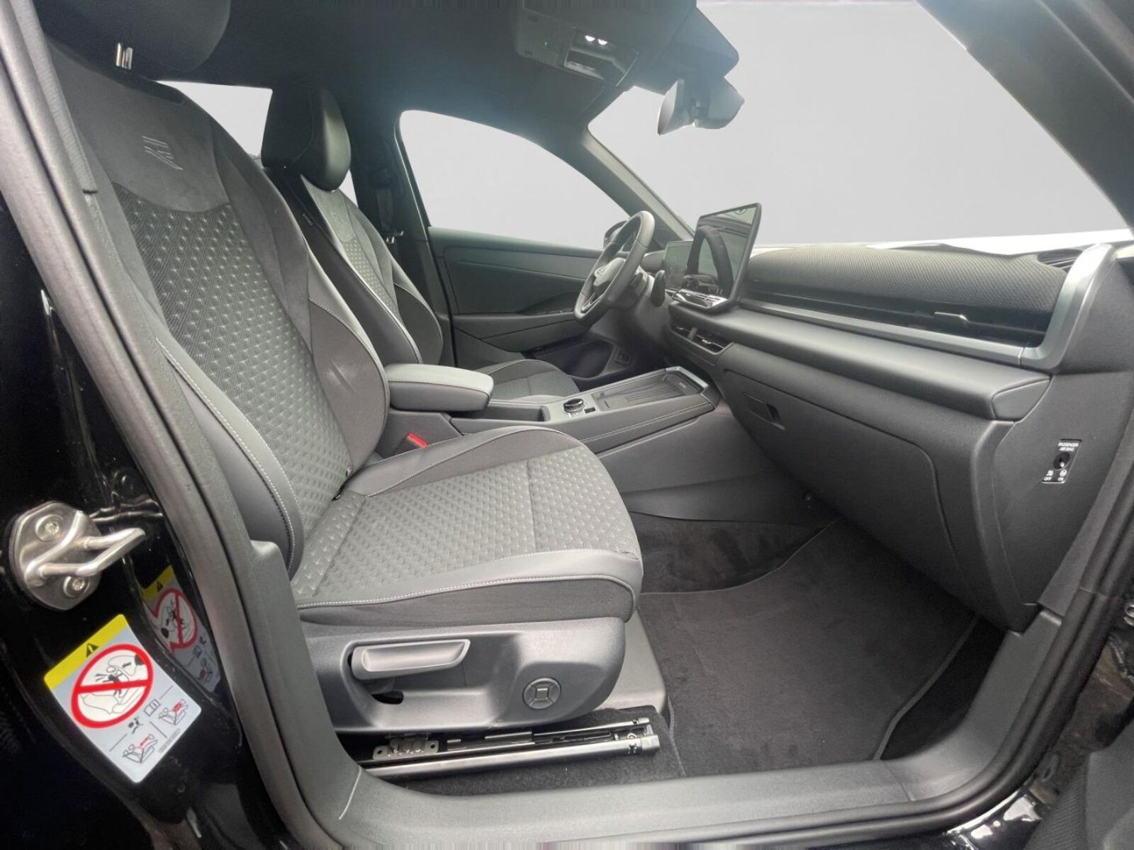 Volkswagen T-Roc – Bild 4