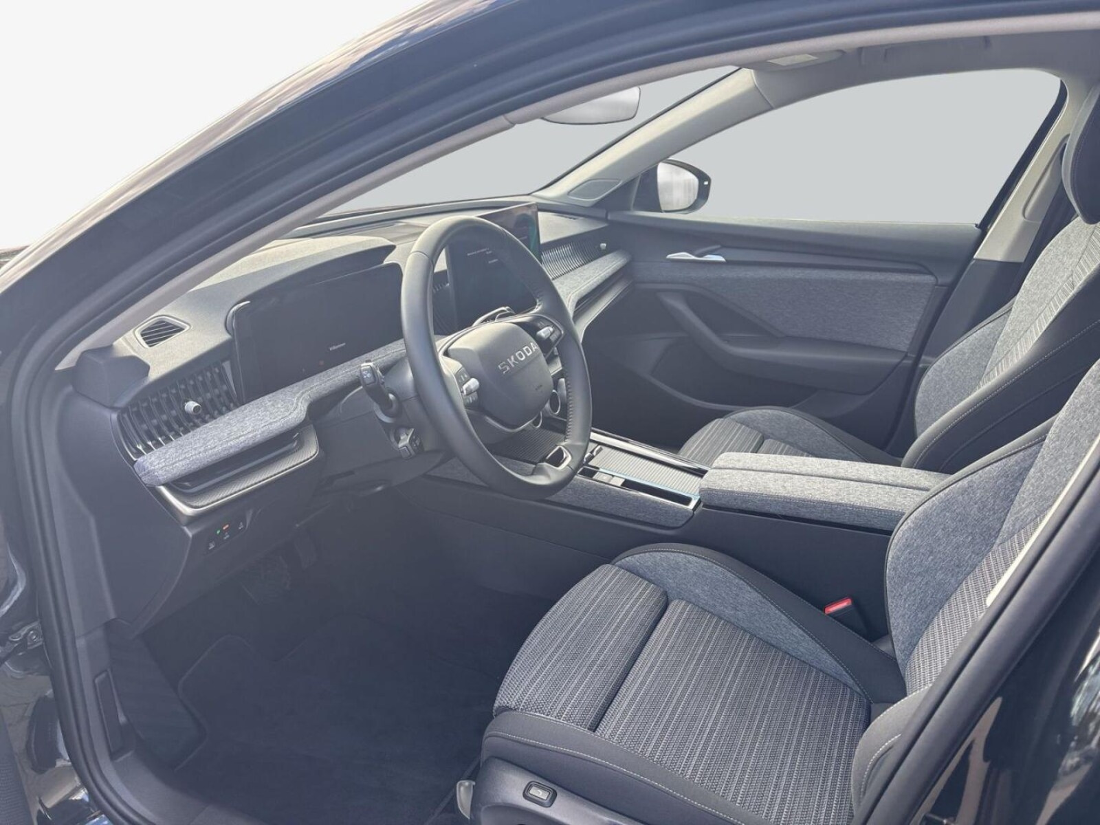 Škoda Superb Combi – Bild 9