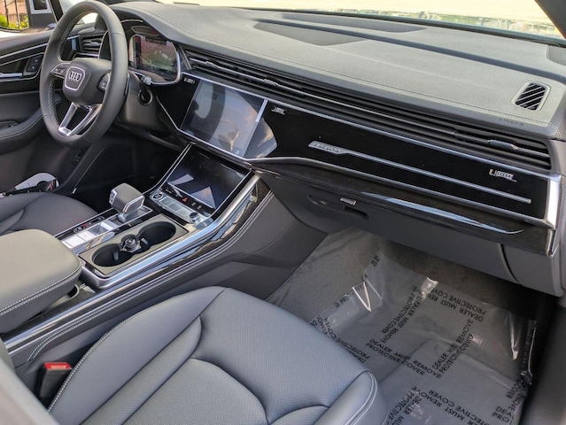 2026 Audi Q7 Premium Plus - Photo 9