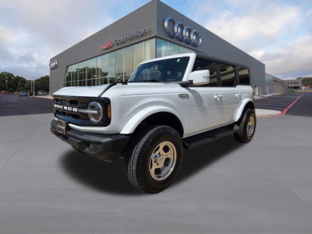 2025 Ford Bronco Outer Banks 4x4's photo
