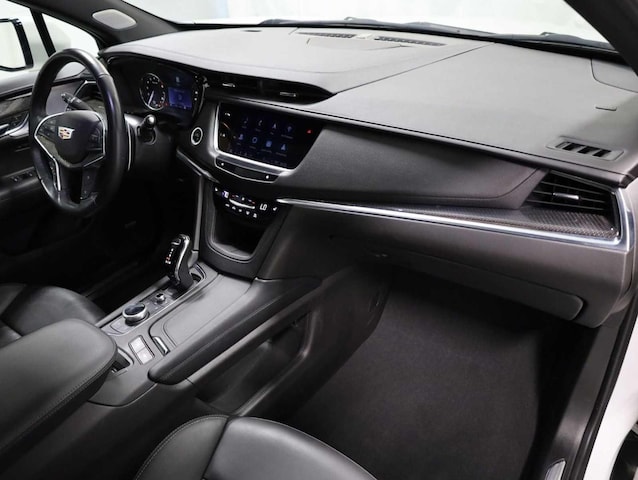 2023 Cadillac XT5 Sport - Photo 6