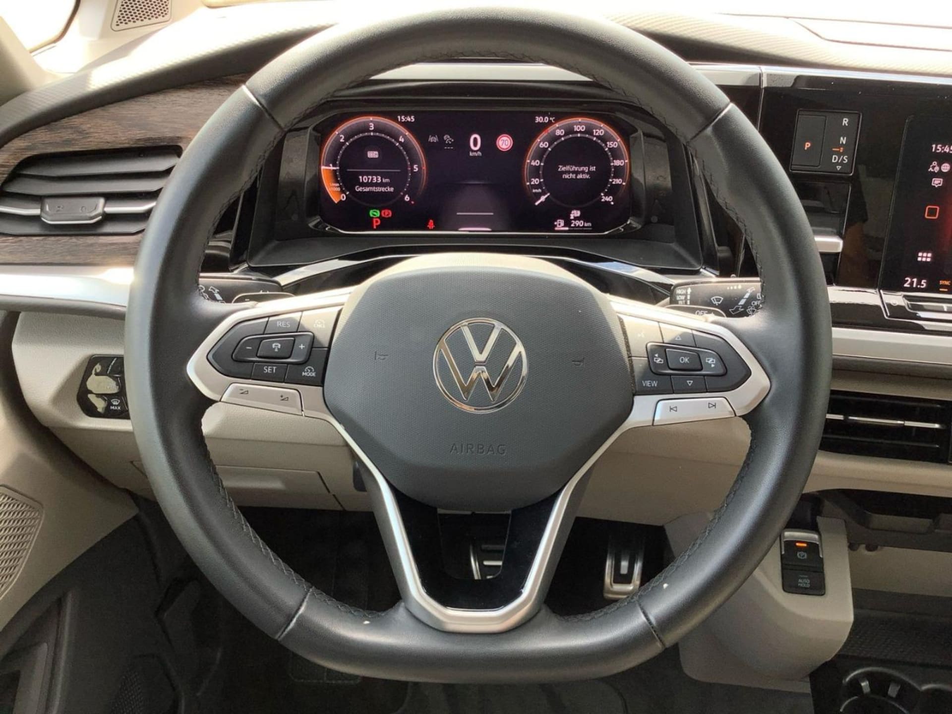 Volkswagen Multivan Style