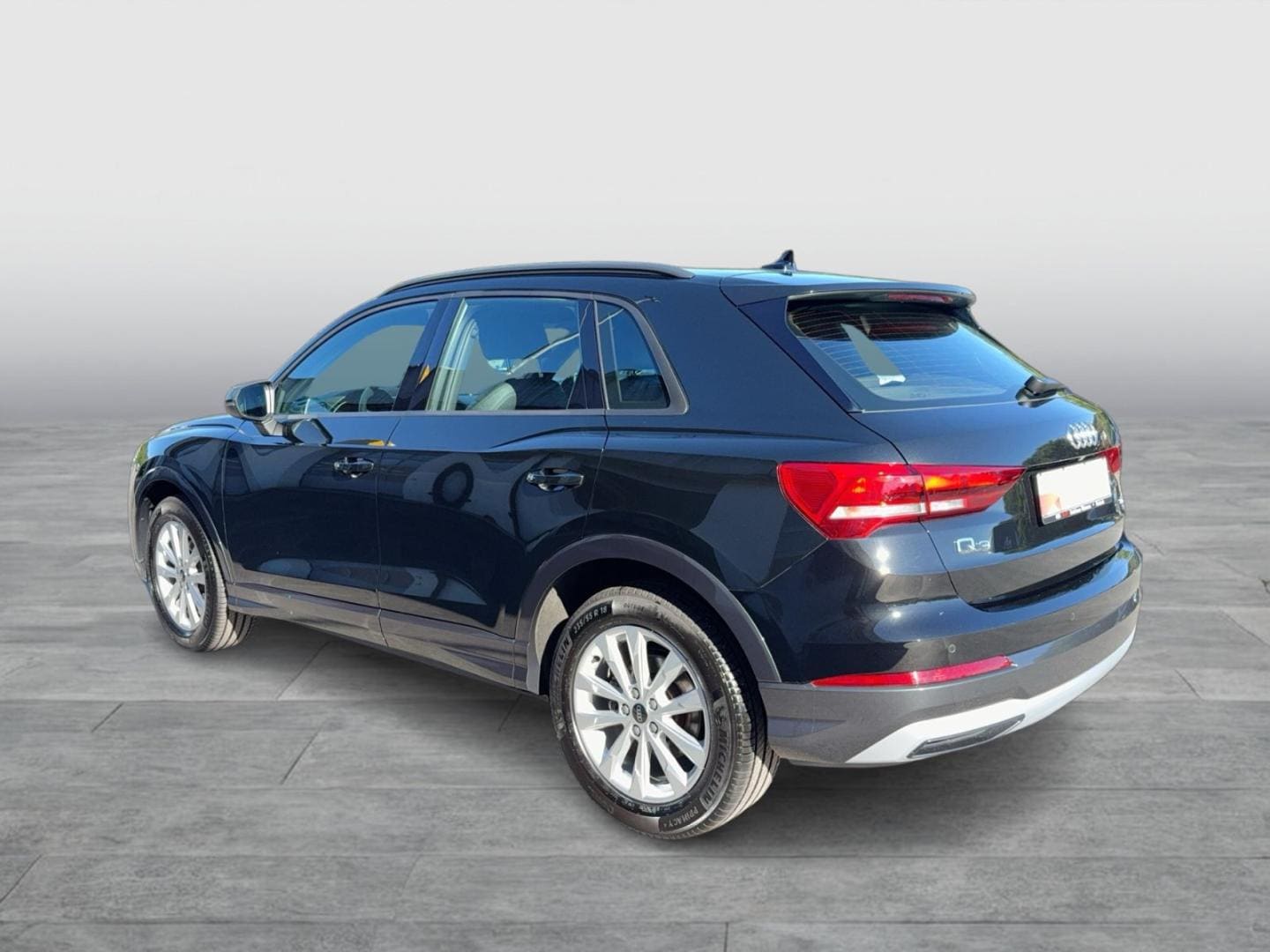 Bild über Audi Q3 advanced 35 TDI quattro S tronic - für weitere Informationen kontaktieren Sie den Audi Partner