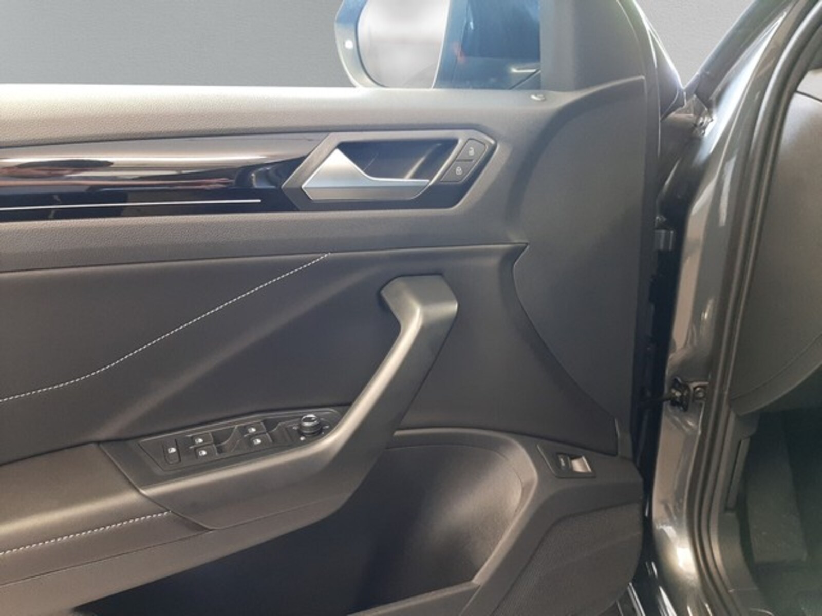 Volkswagen T-Roc – Bild 13