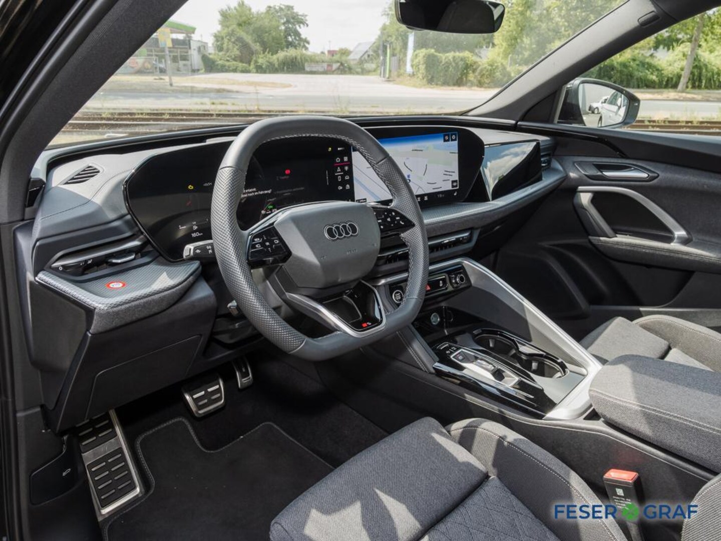 Bild über Audi Q5 Sportback TDI quattro 150 kW S tronic - für weitere Informationen kontaktieren Sie den Audi Partner