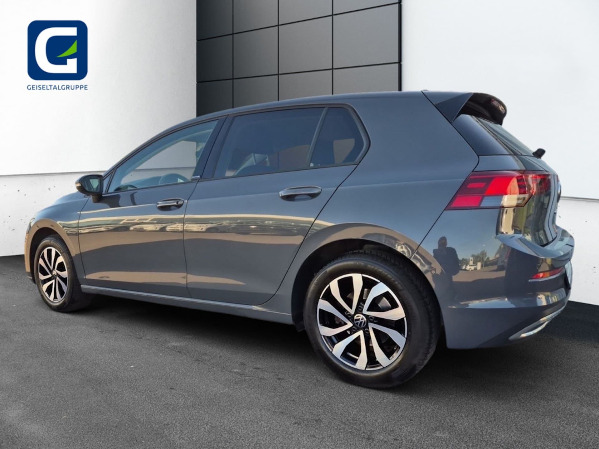 Volkswagen Golf Active