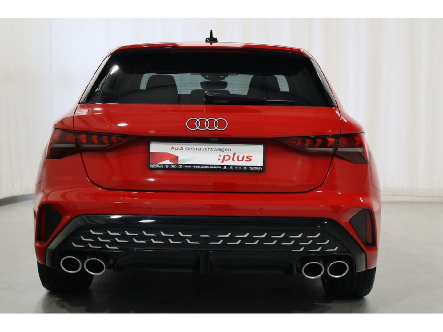 Bild über Audi S3 Sportback S3 Sportback TFSI 245(333) kW(PS) S tronic - für weitere Informationen kontaktieren Sie den Audi Partner