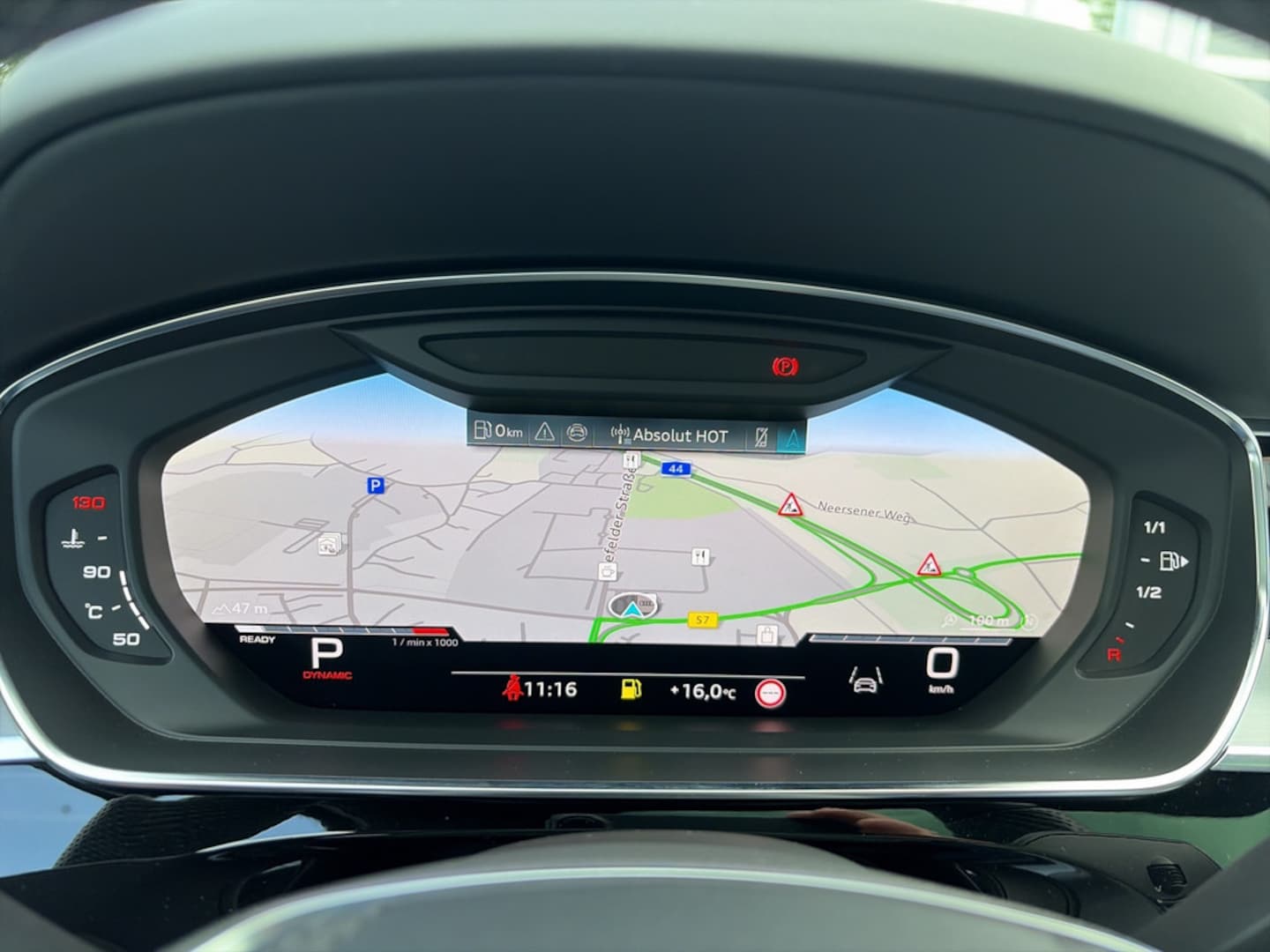 Bild über Audi S8 TFSI quattro tiptronic - für weitere Informationen kontaktieren Sie den Audi Partner