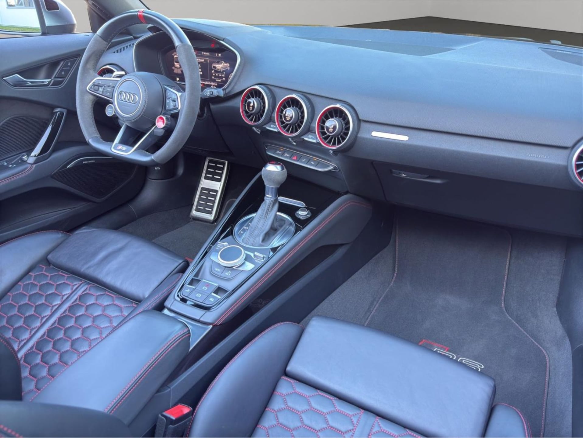 Audi TT RS Roadster
