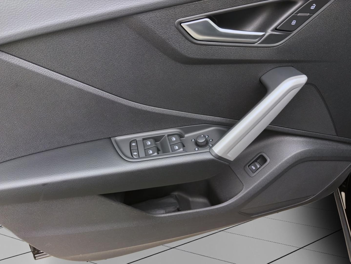 Bild über Audi Q2 30 TFSI Schaltgetriebe - für weitere Informationen kontaktieren Sie den Audi Partner