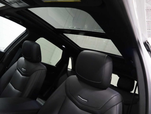 2023 Cadillac XT5 Sport - Photo 19