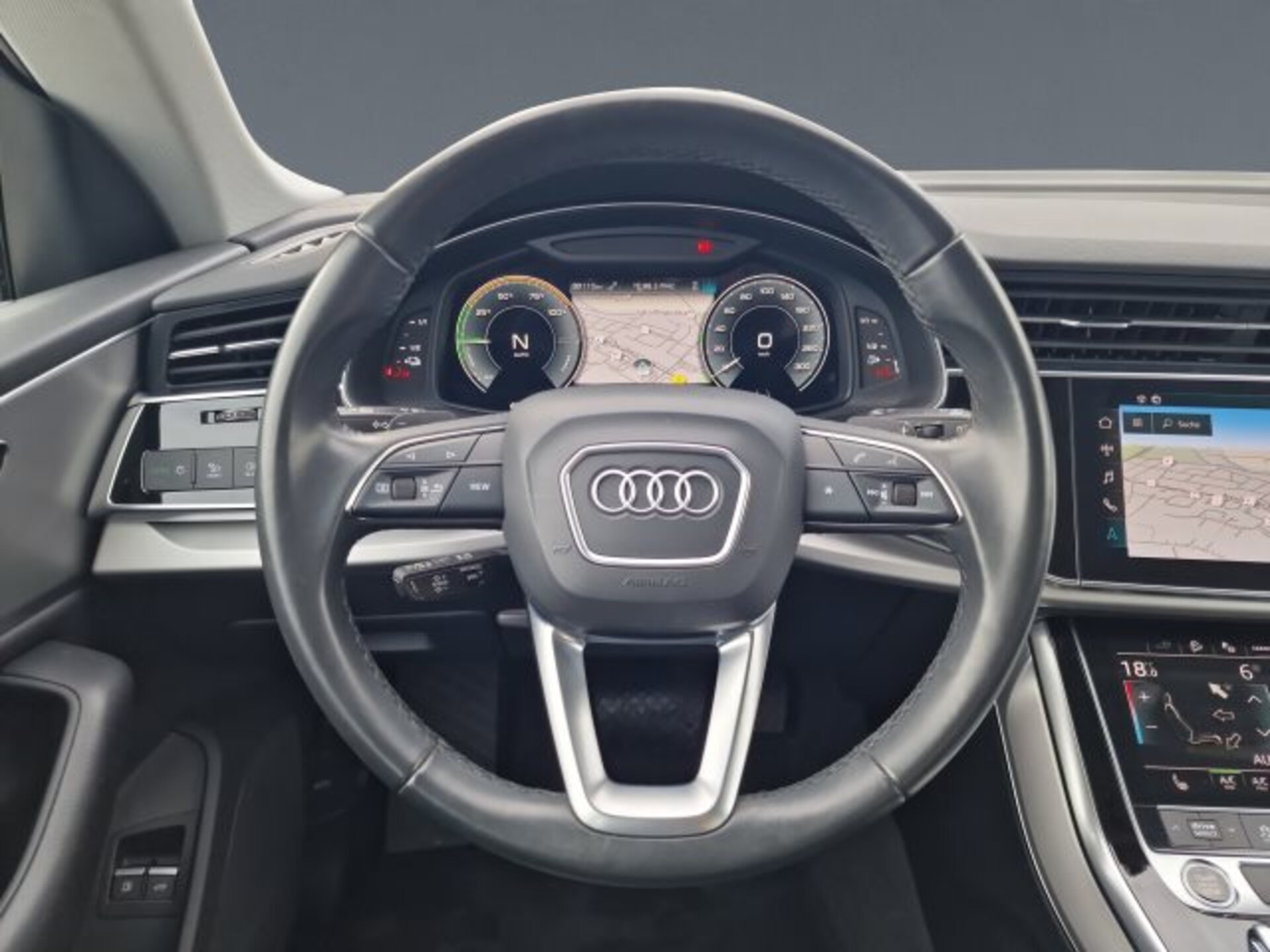 Audi Q8 SUV TFSI e