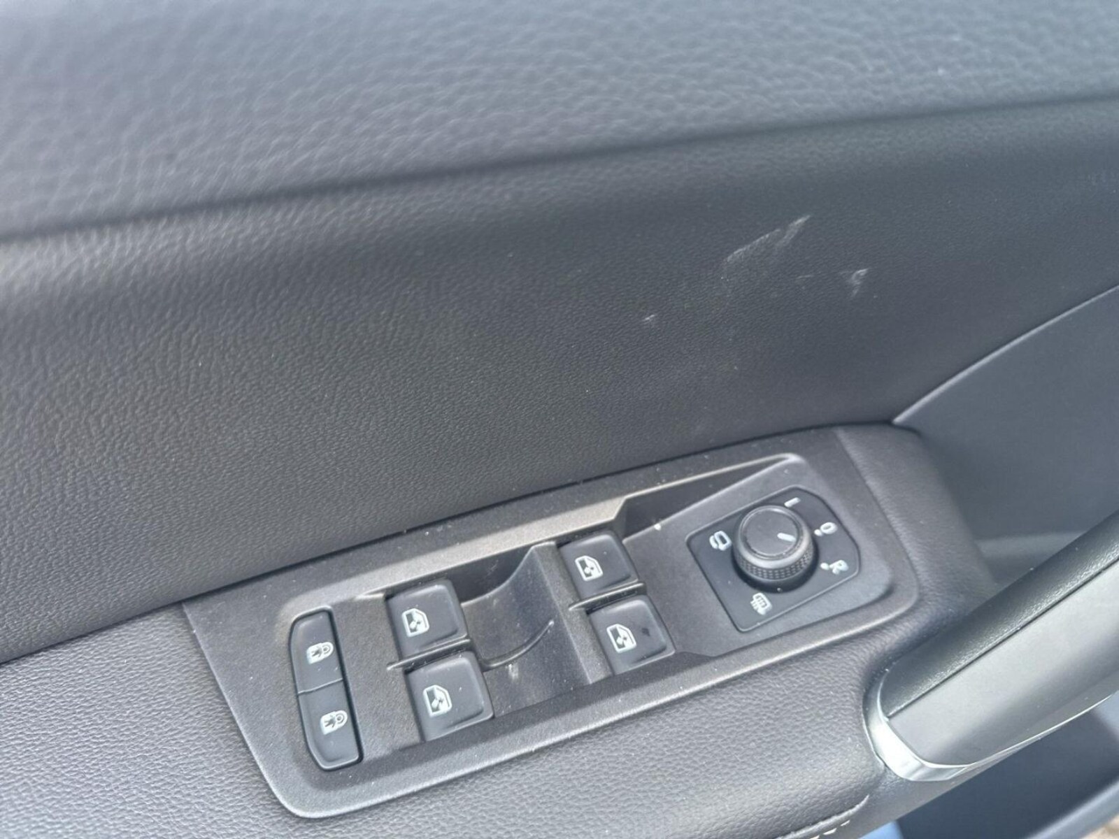 Volkswagen Touran – Bild 15