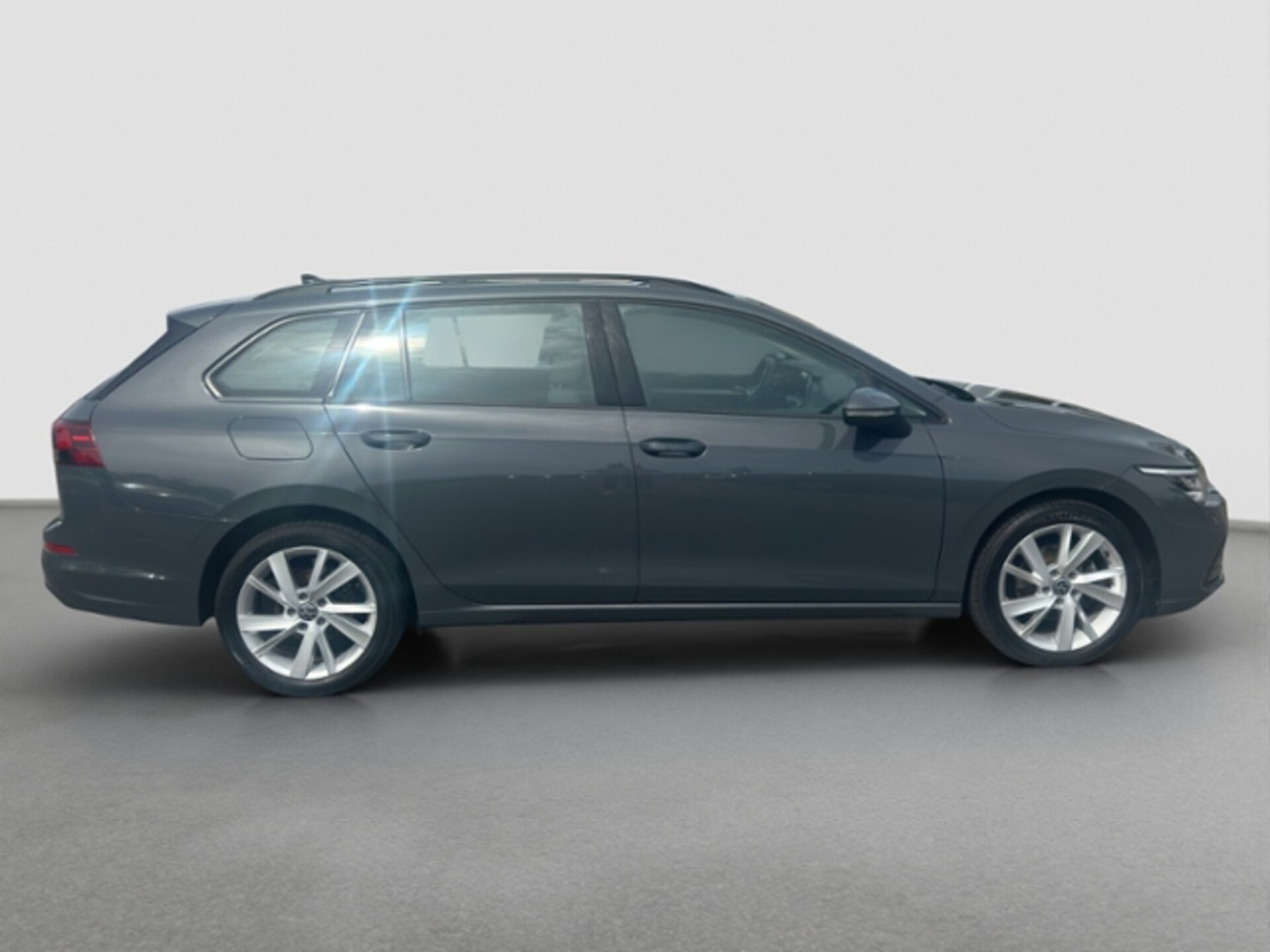 Volkswagen Golf Variant Life
