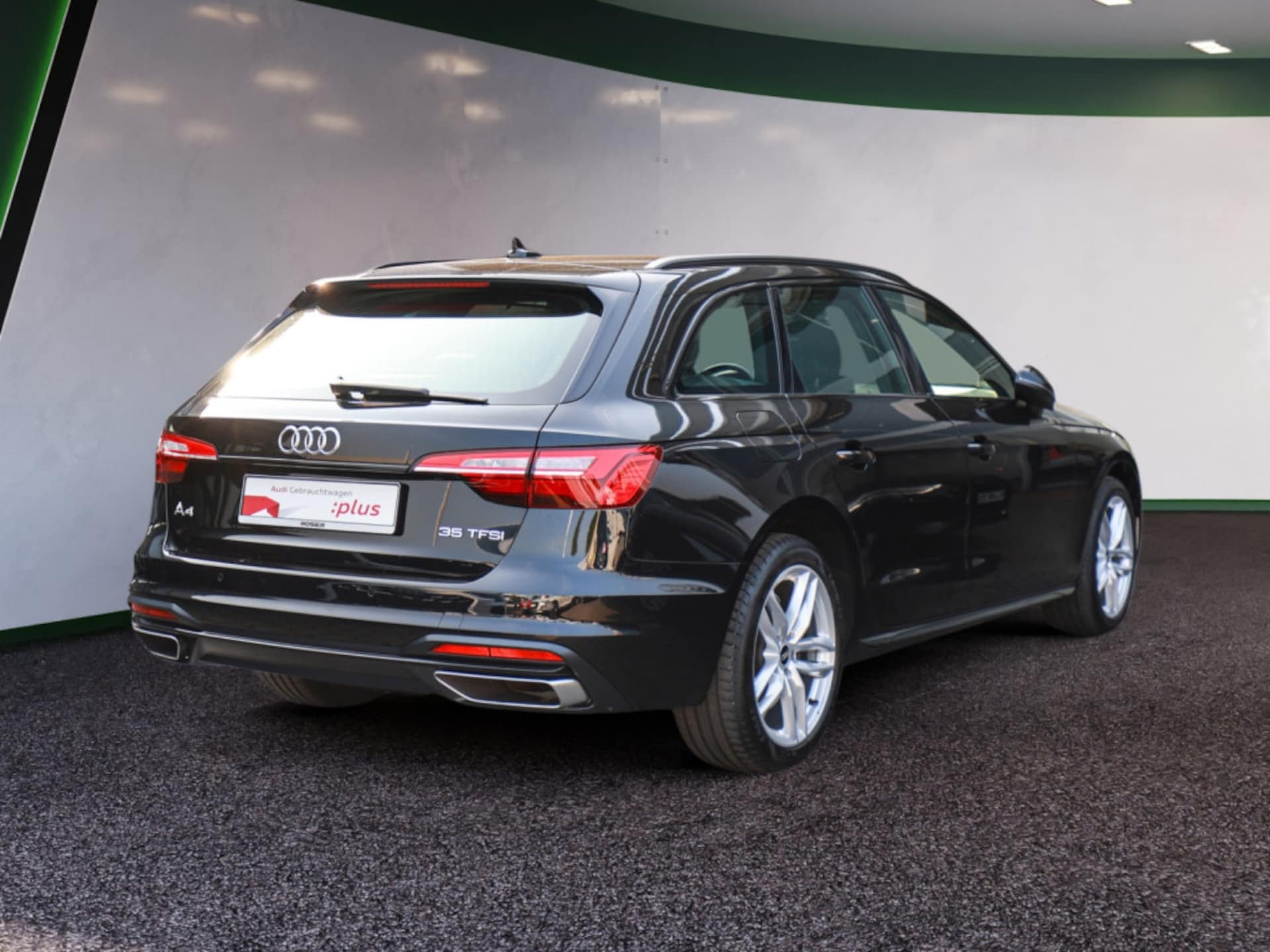 Audi A4 Avant Advanced