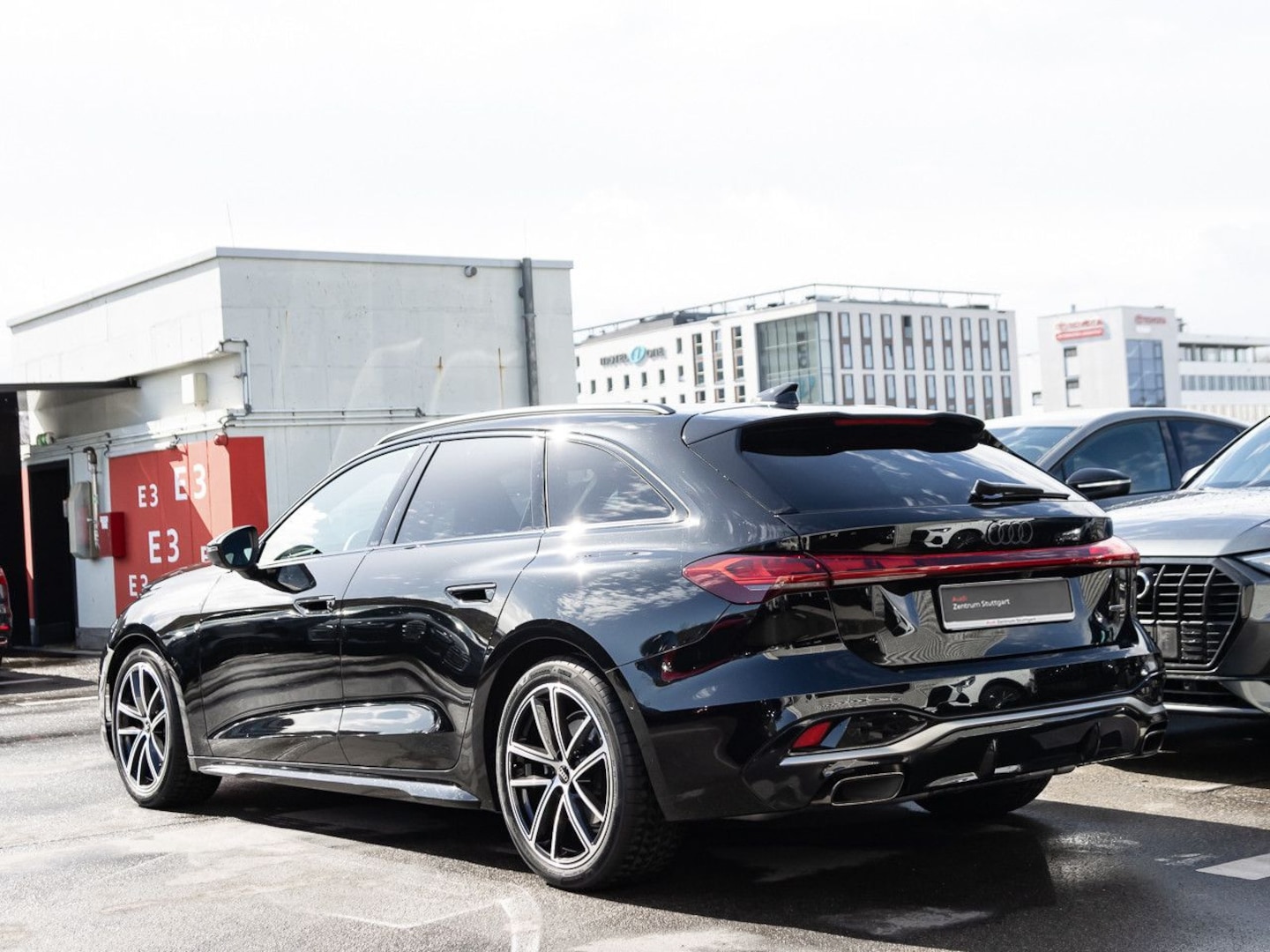 Bild über Audi A5 Avant TFSI quattro S tronic - für weitere Informationen kontaktieren Sie den Audi Partner
