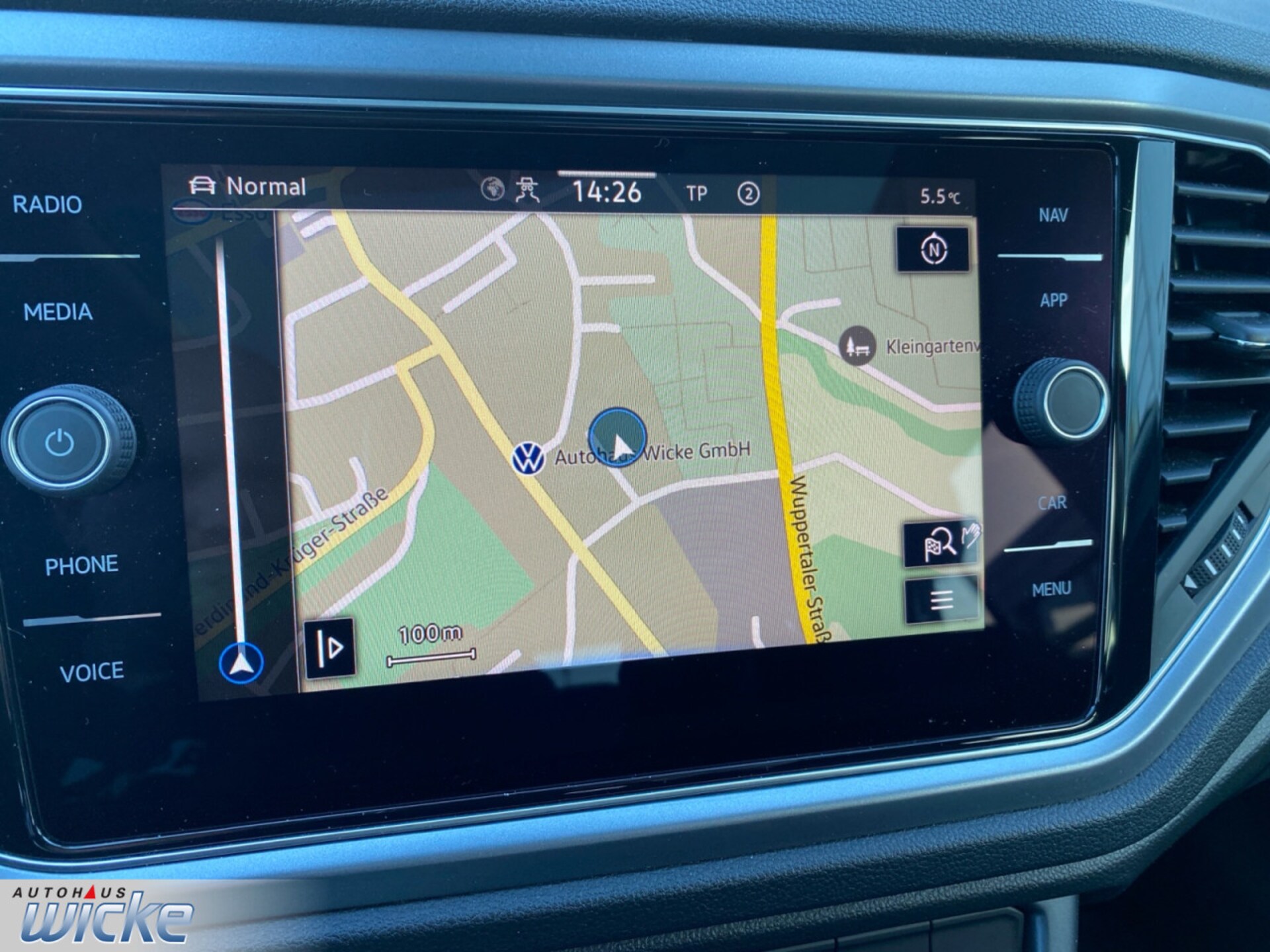 Volkswagen T-Roc Active