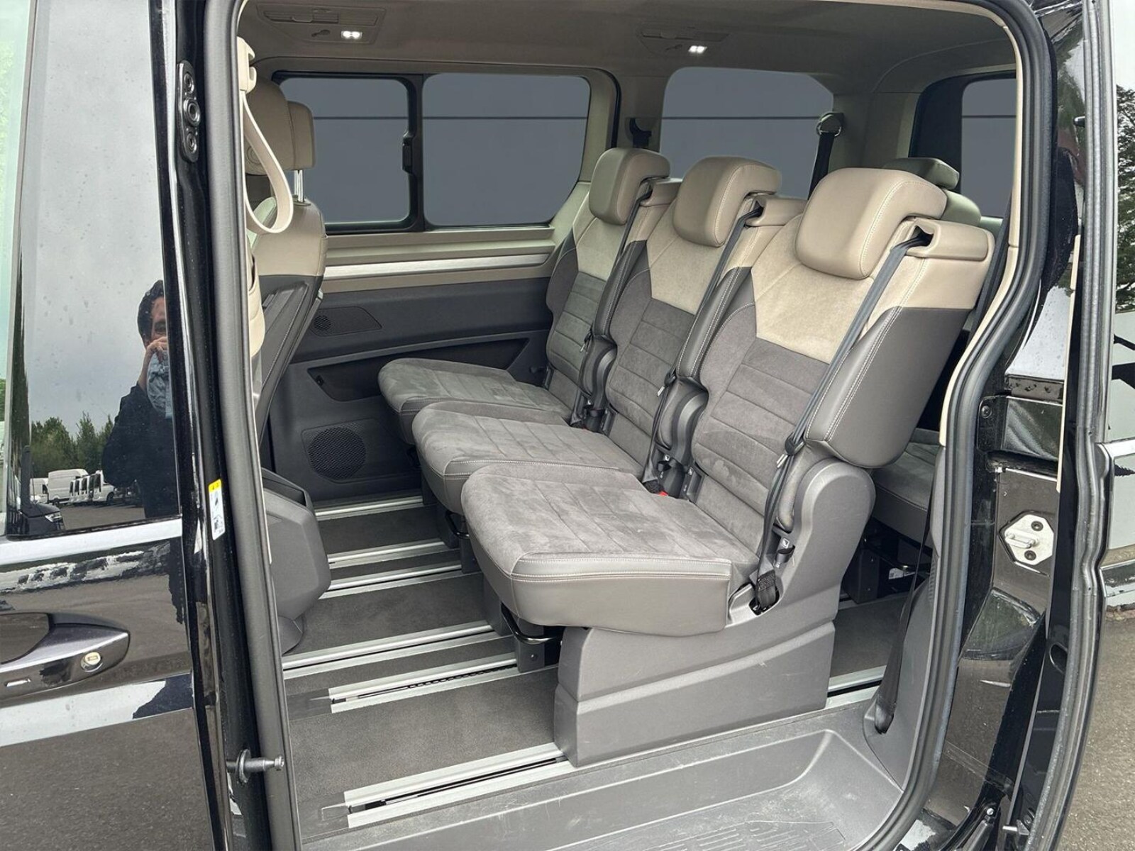 Volkswagen Multivan – Bild 10