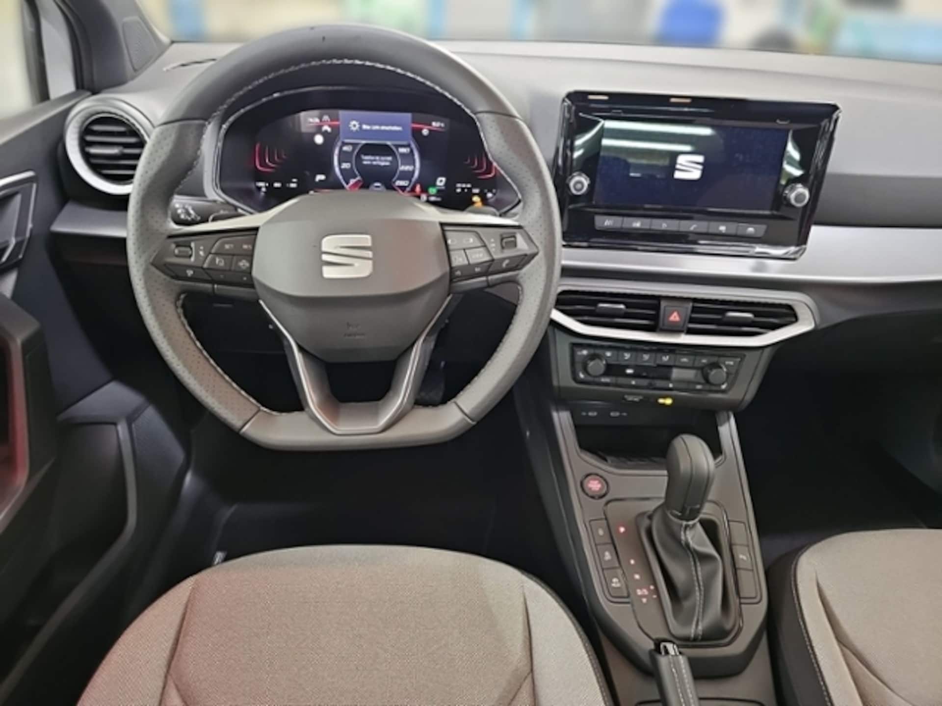 SEAT Arona FR