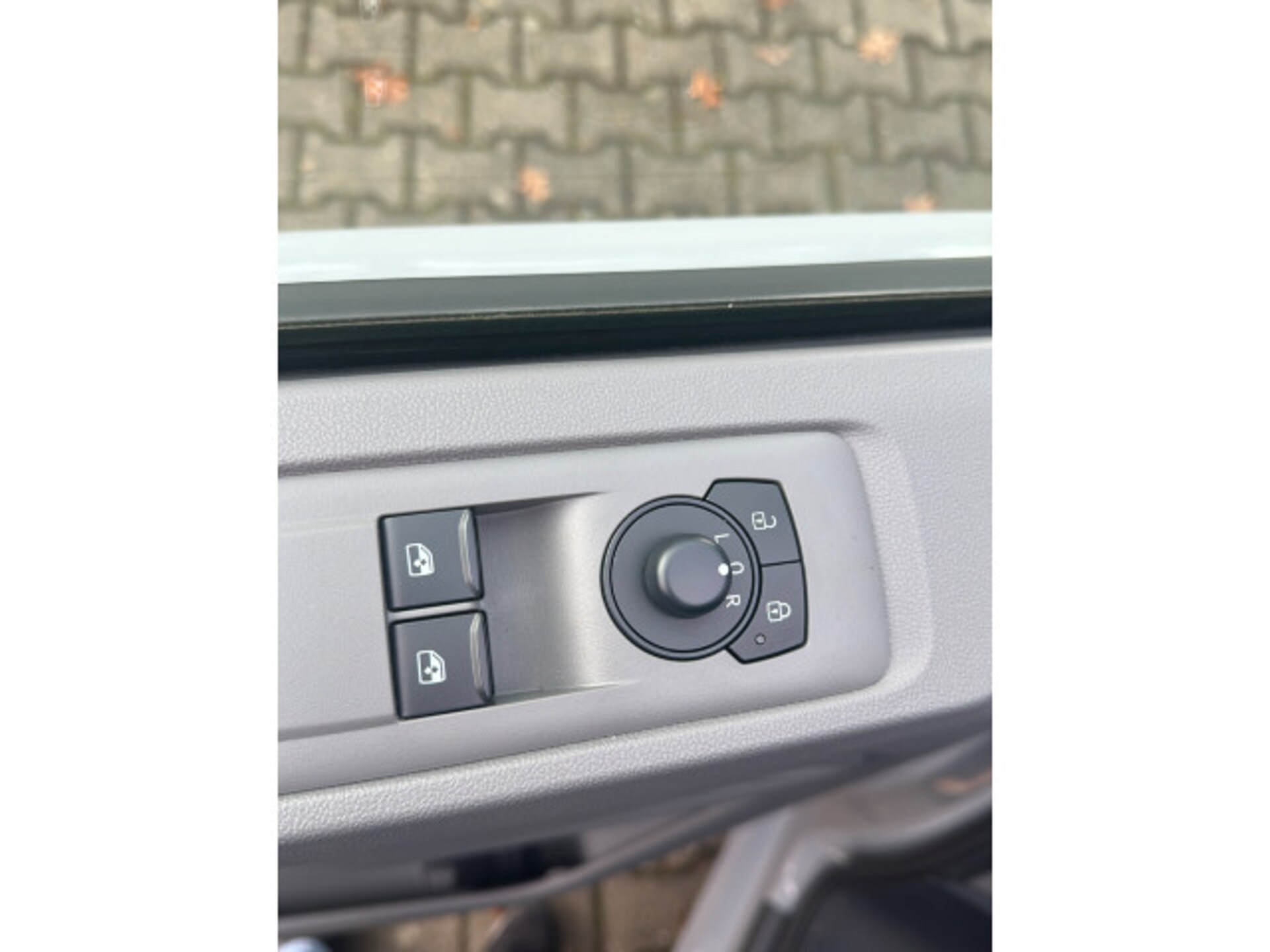 Volkswagen Transporter Kasten langer Radstand