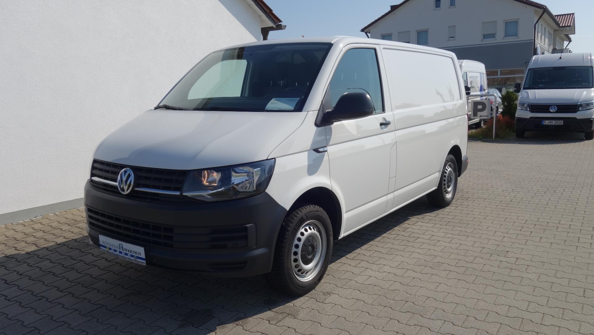 Volkswagen T6 Transporter Kasten kurzer Radstand