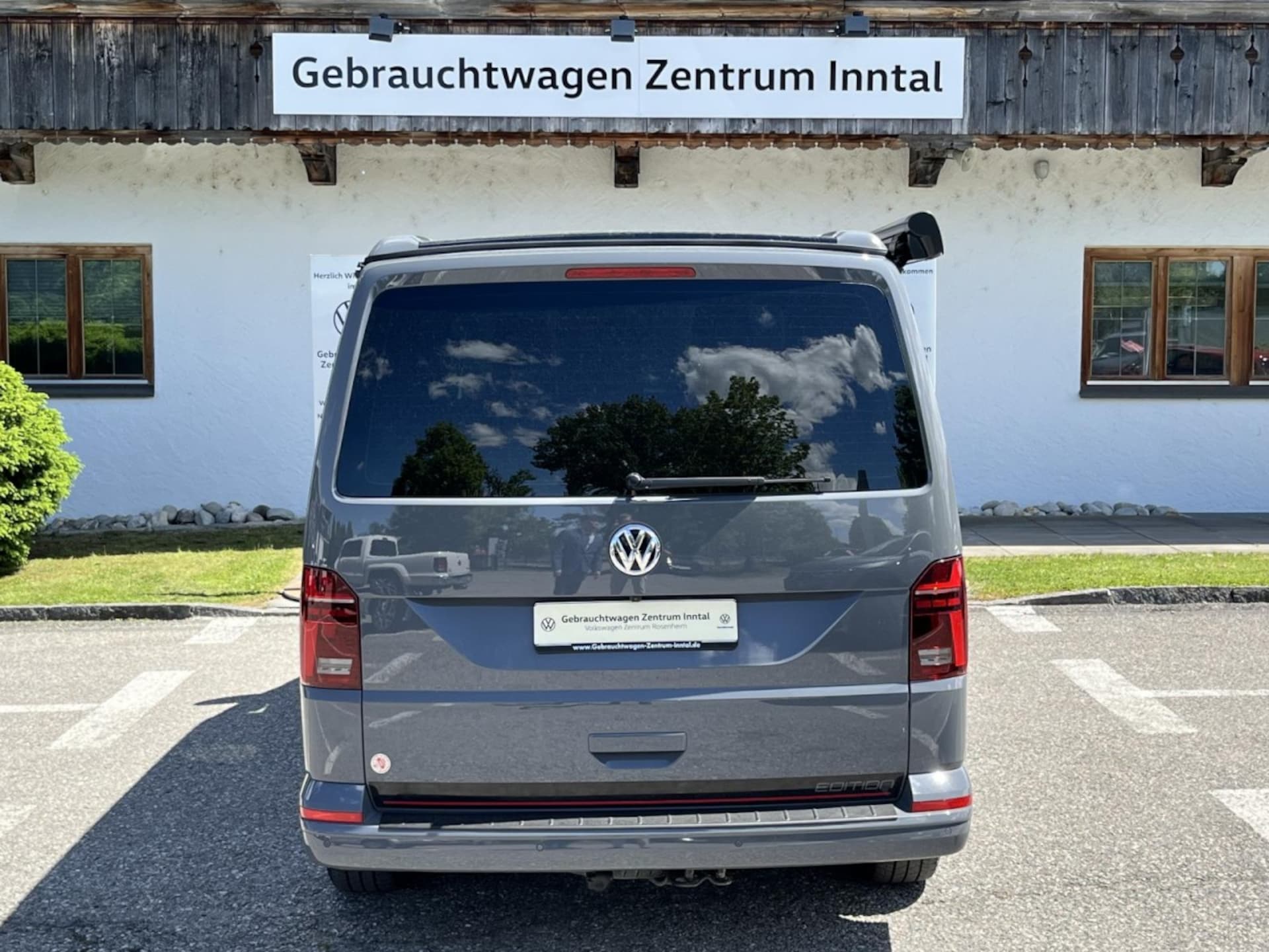 Volkswagen T6.1 California Beach