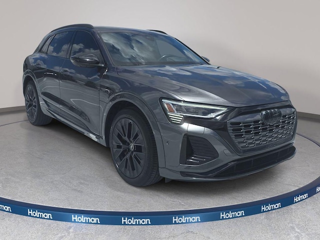 2024 Audi Q8 e-tron