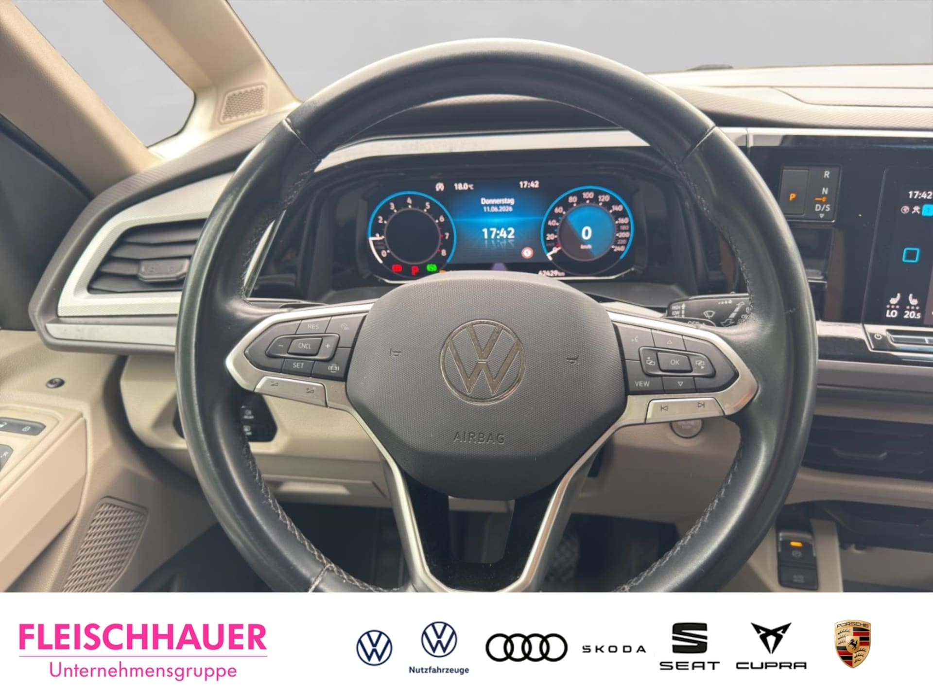 Volkswagen Multivan Basis-Modell