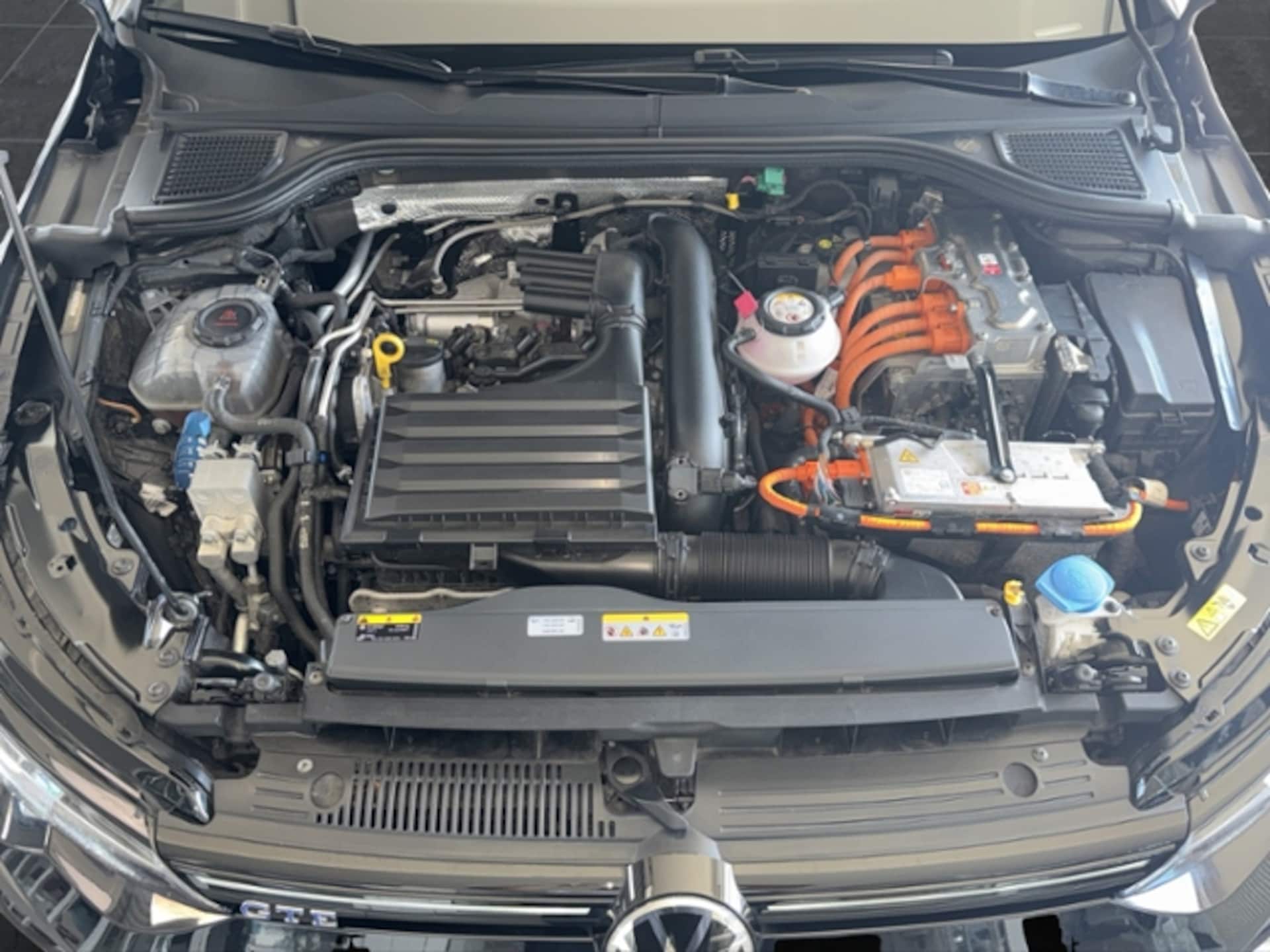 Volkswagen Golf GTE