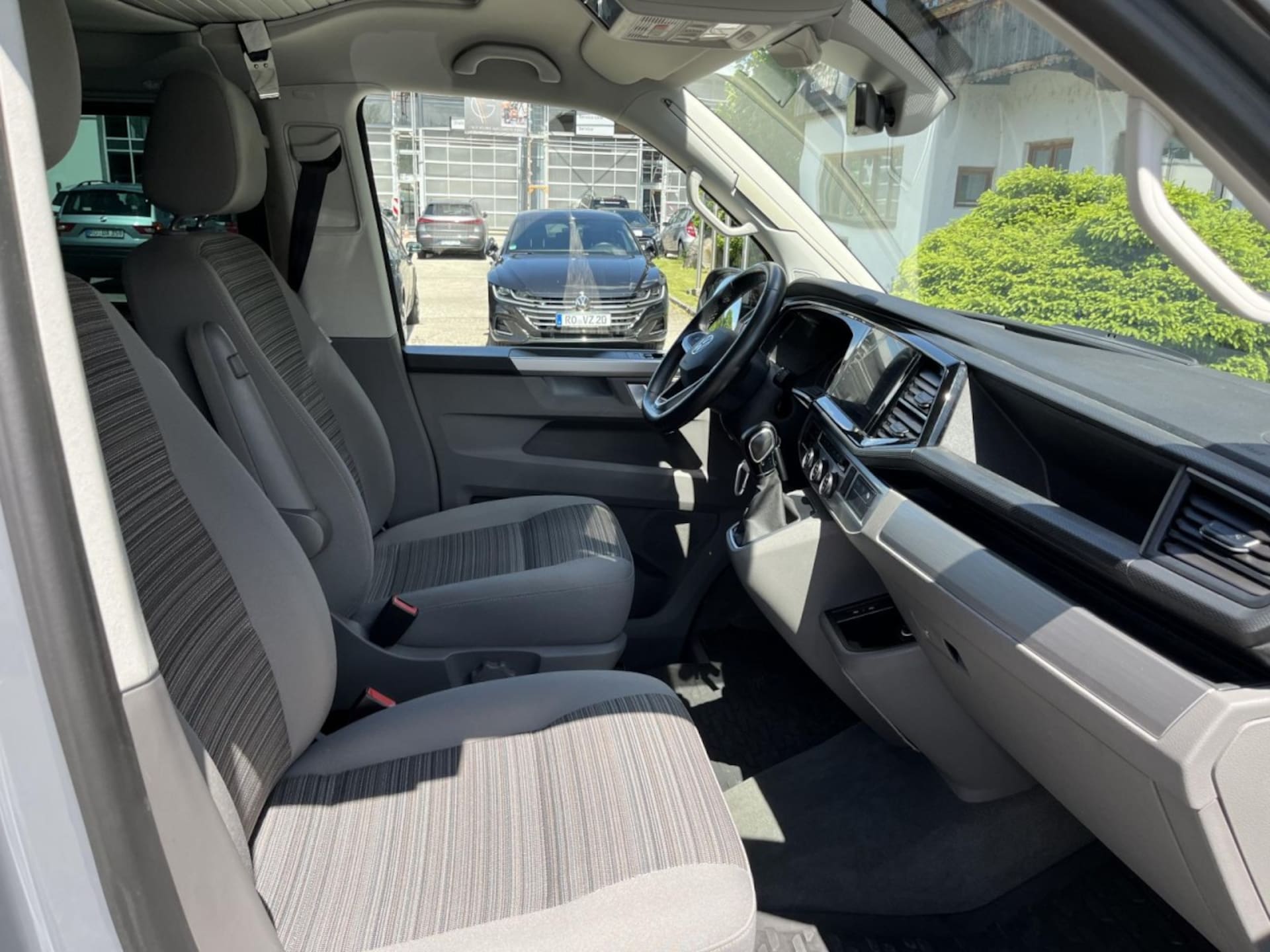 Volkswagen T6.1 California Beach