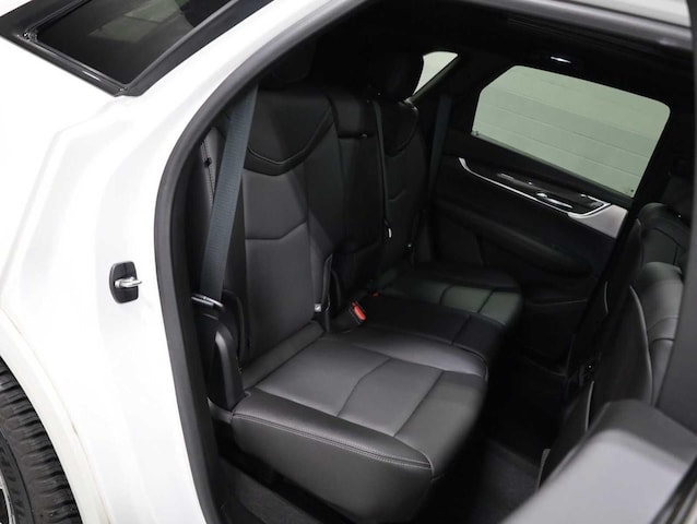 2023 Cadillac XT5 Sport - Photo 35