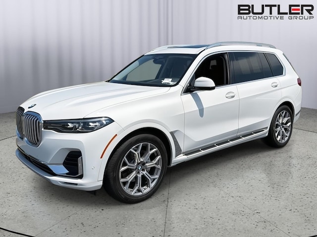 2022 BMW X7