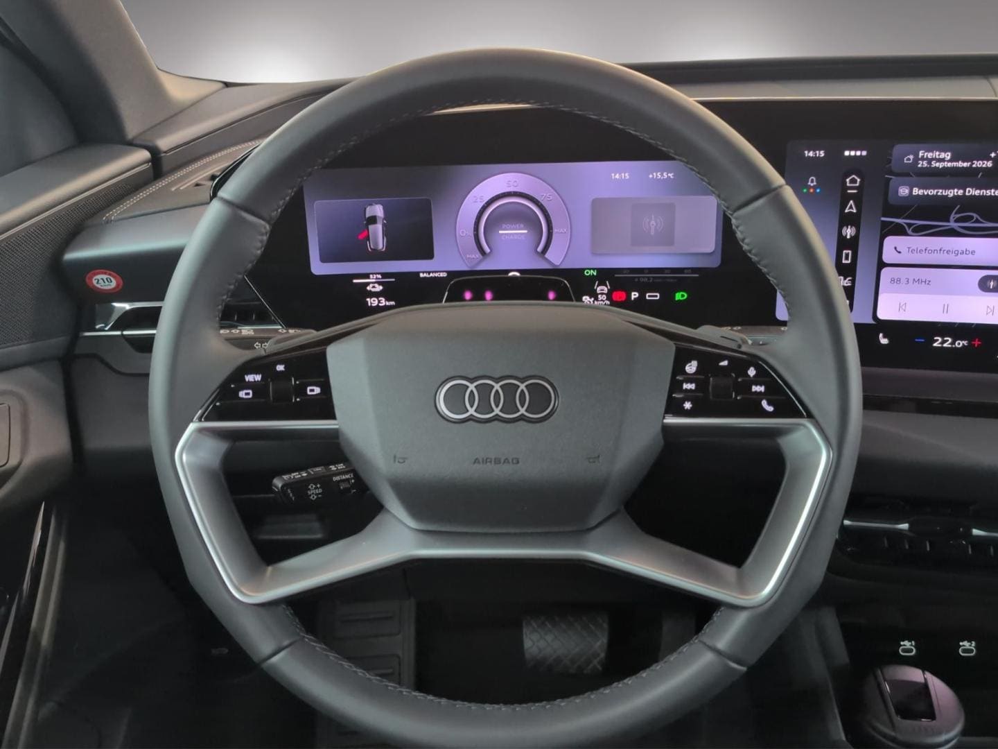 Bild über Audi Q6 SUV e-tron S line business e-tron performance 225 kW - für weitere Informationen kontaktieren Sie den Audi Partner