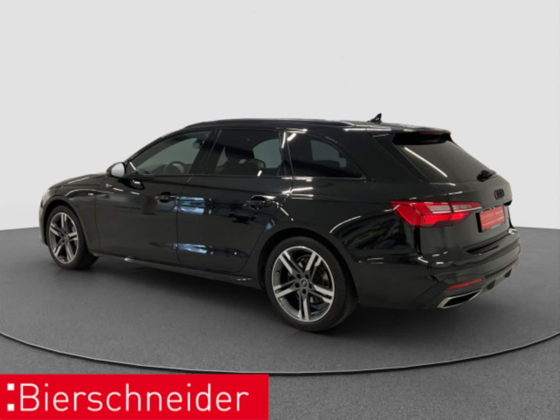 Audi A4 Avant S line