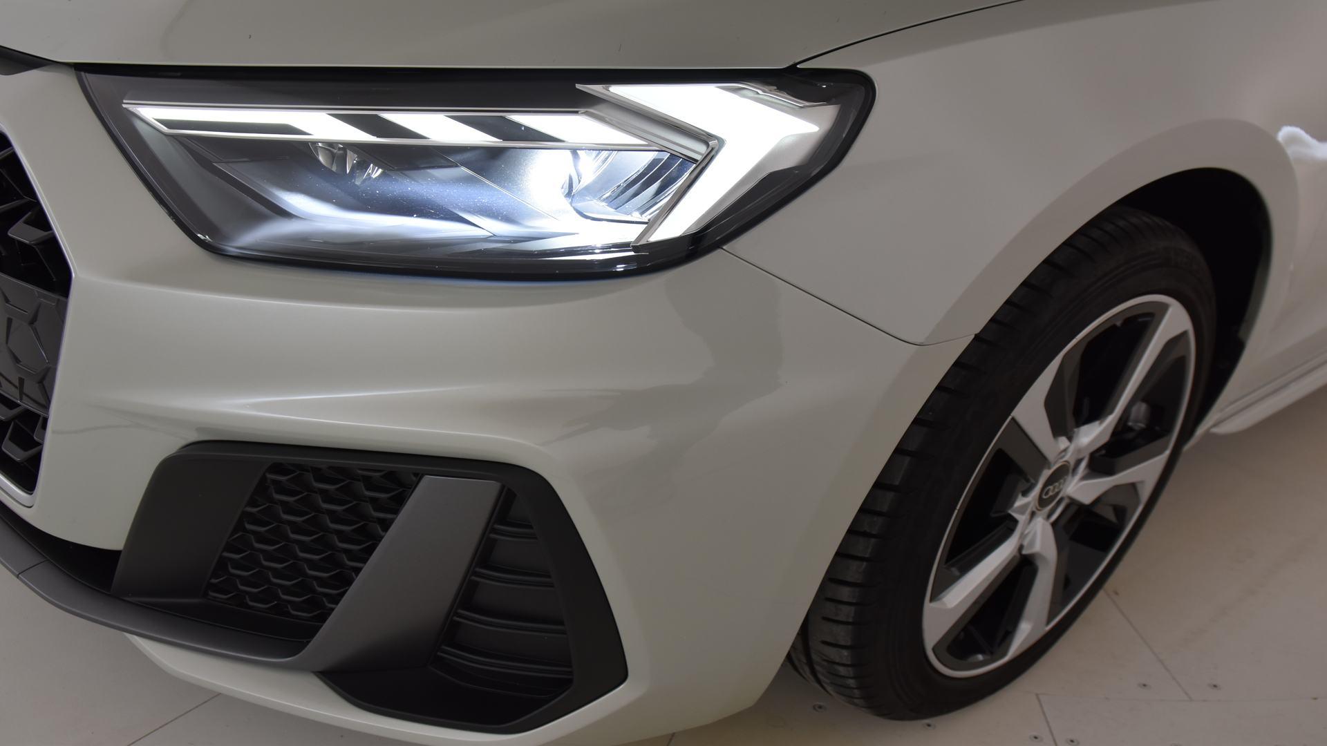 Image about Audi A1 Sportback Adrenalin edition 25 TFSI 70 kW (95 CV) 5 vel.