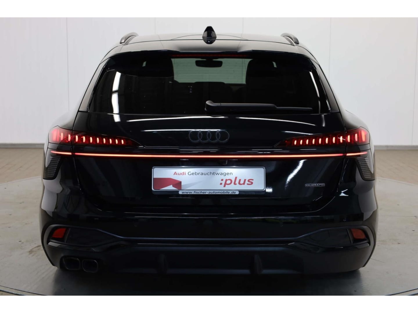 Bild über Audi A6 Avant TDI quattro 150 kW S tronic - für weitere Informationen kontaktieren Sie den Audi Partner
