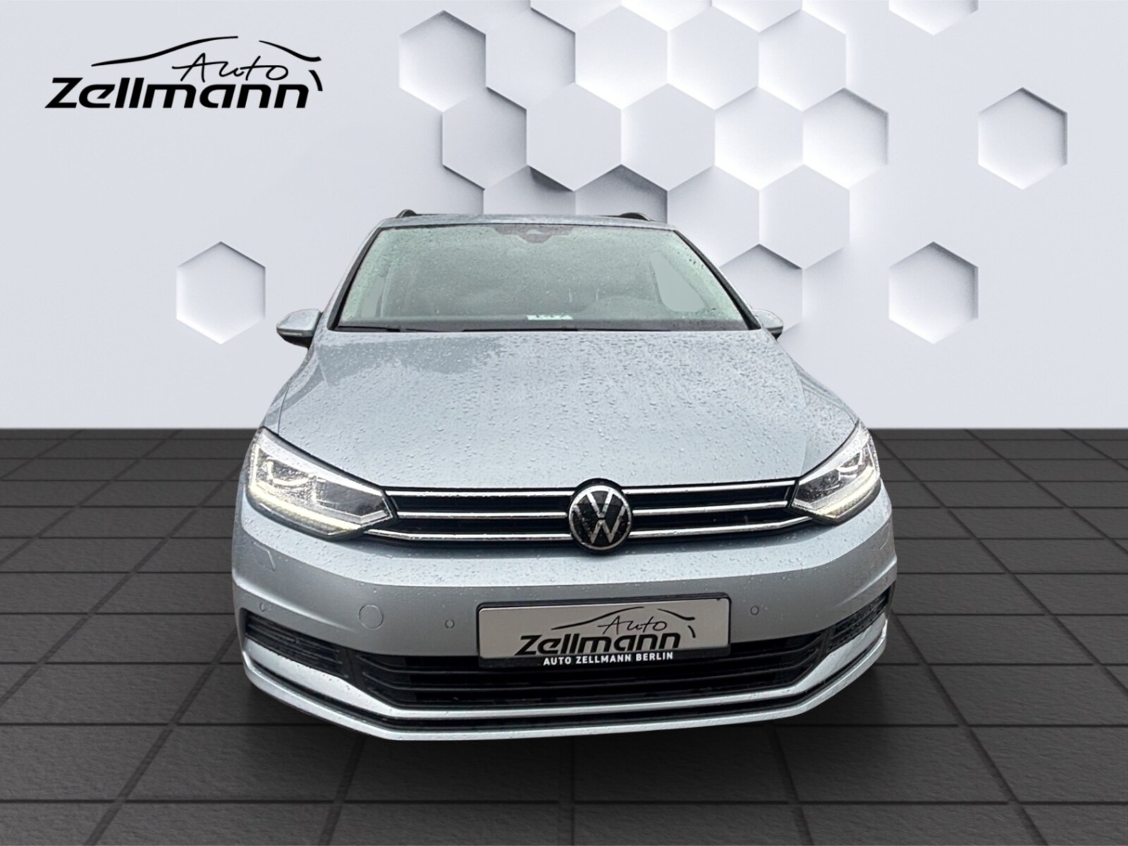 Volkswagen Touran – Bild 8