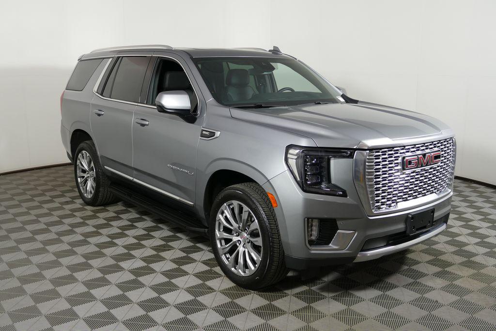 2024 GMC Yukon 4WD Denali's photo