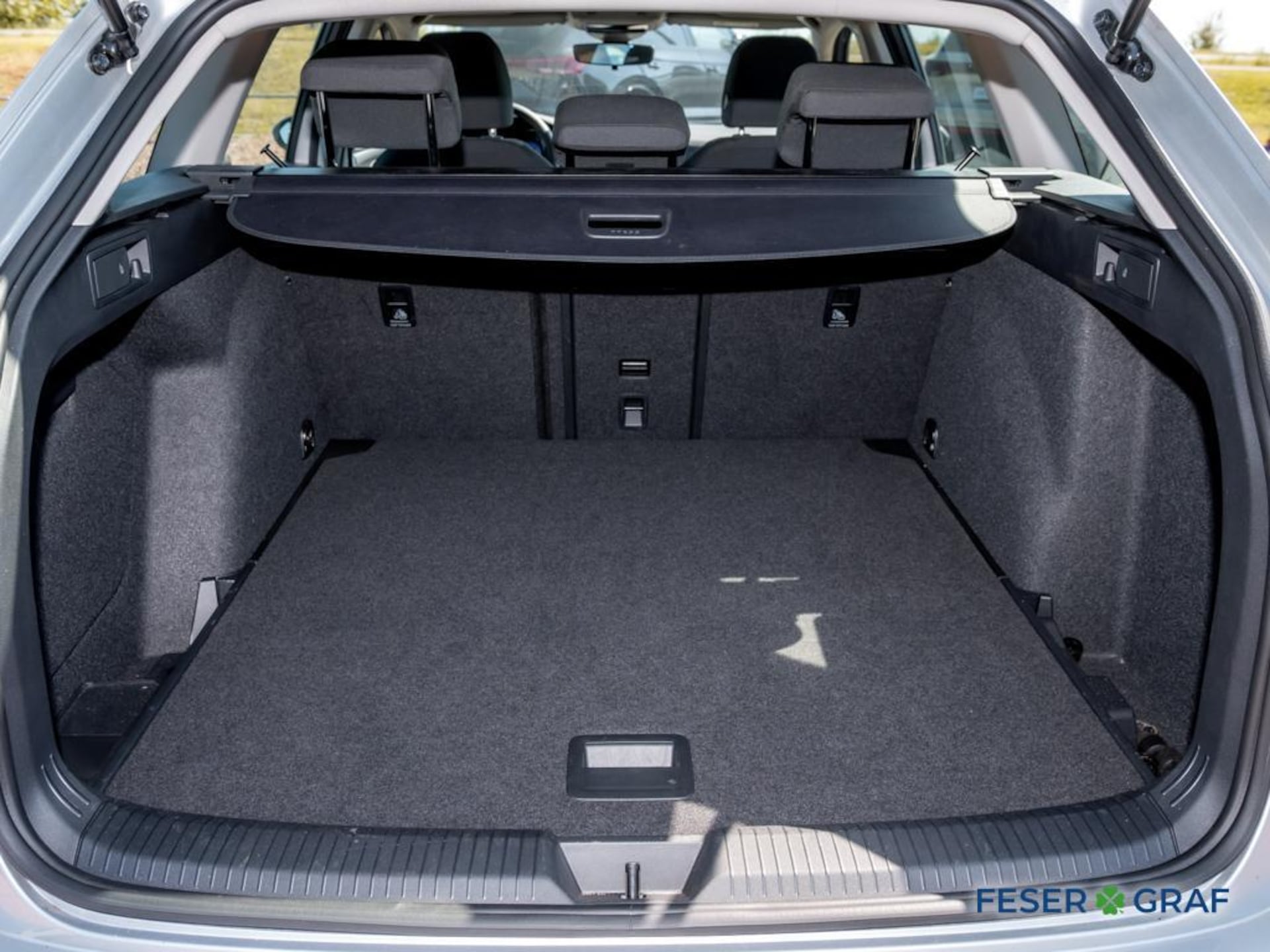 Volkswagen Golf Variant Life