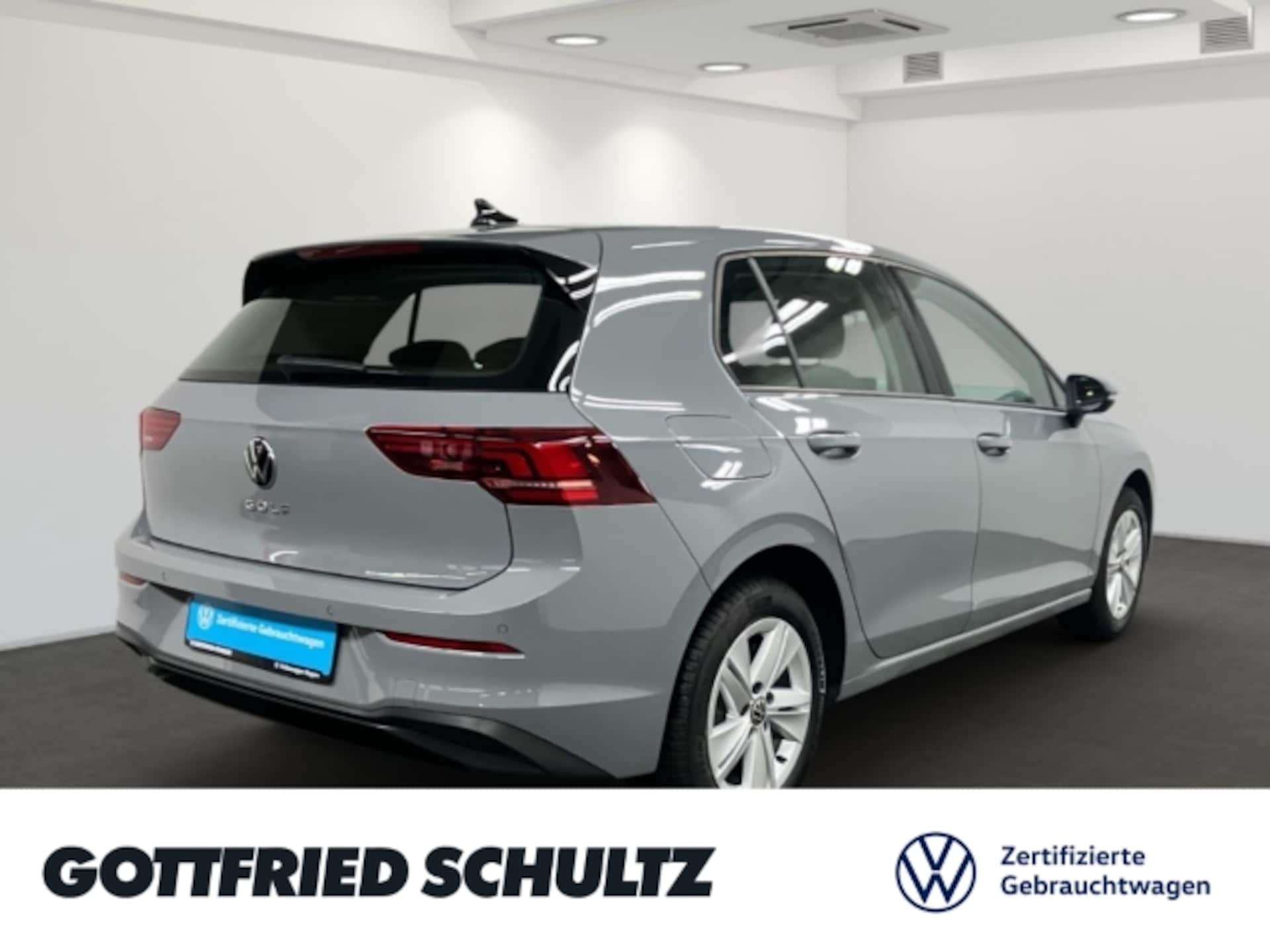 Volkswagen Golf Life