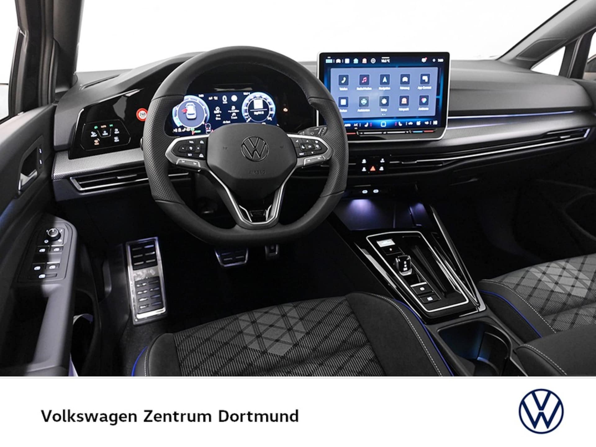 Volkswagen Golf R-Line