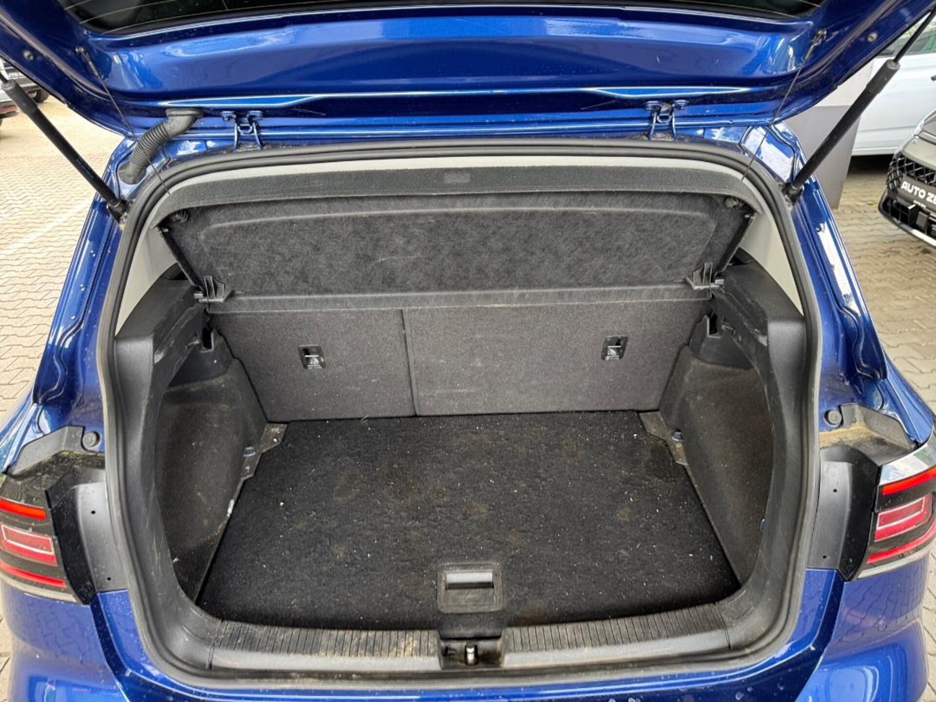 Volkswagen T-Cross Style