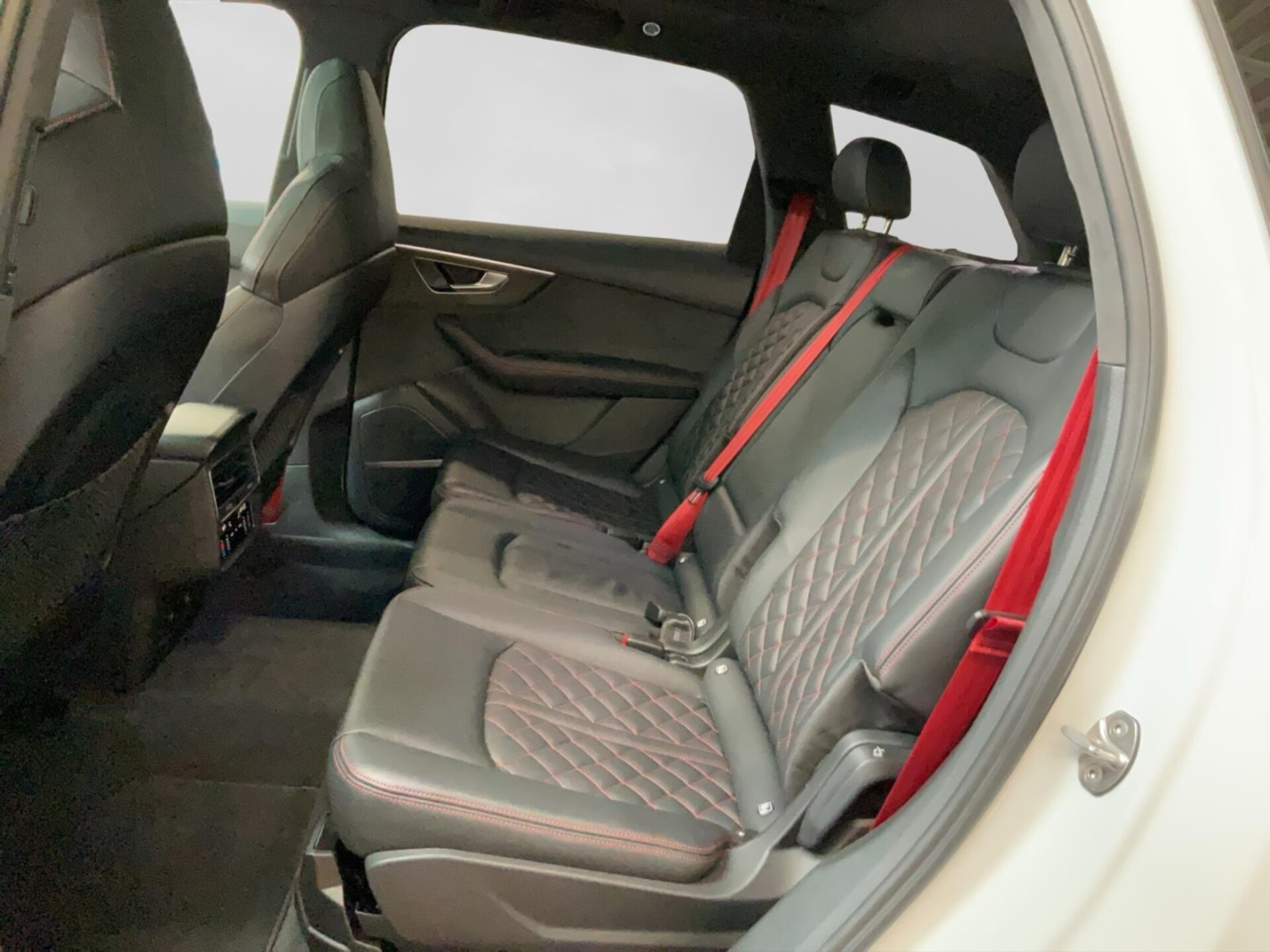 Audi SQ7 SUV