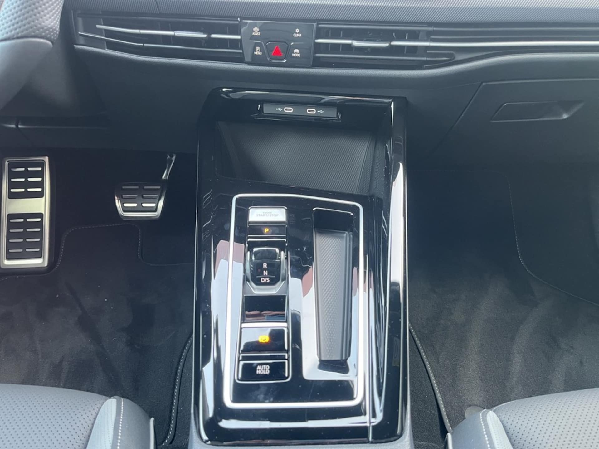 Volkswagen Golf Variant R-Line