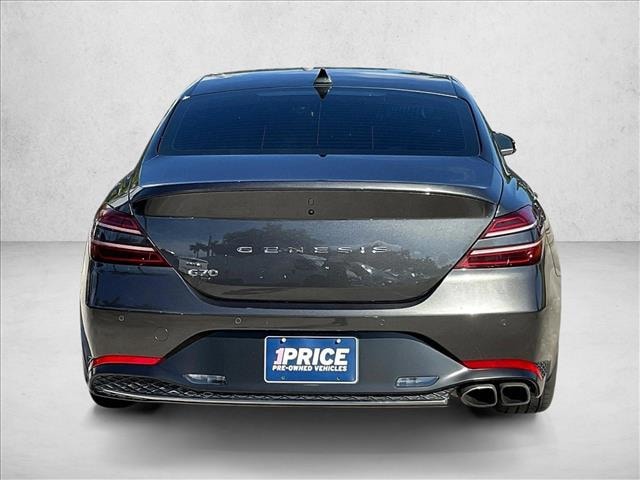 2023 Genesis G70