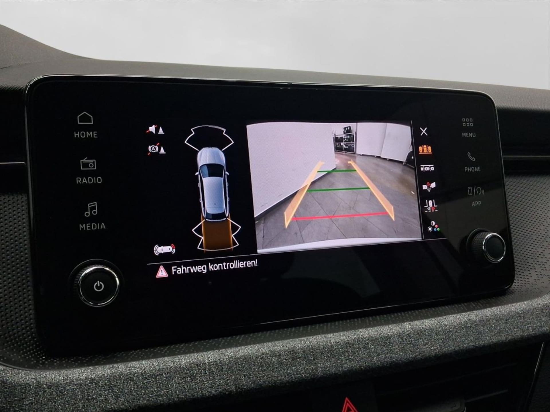 Skoda Scala Tour