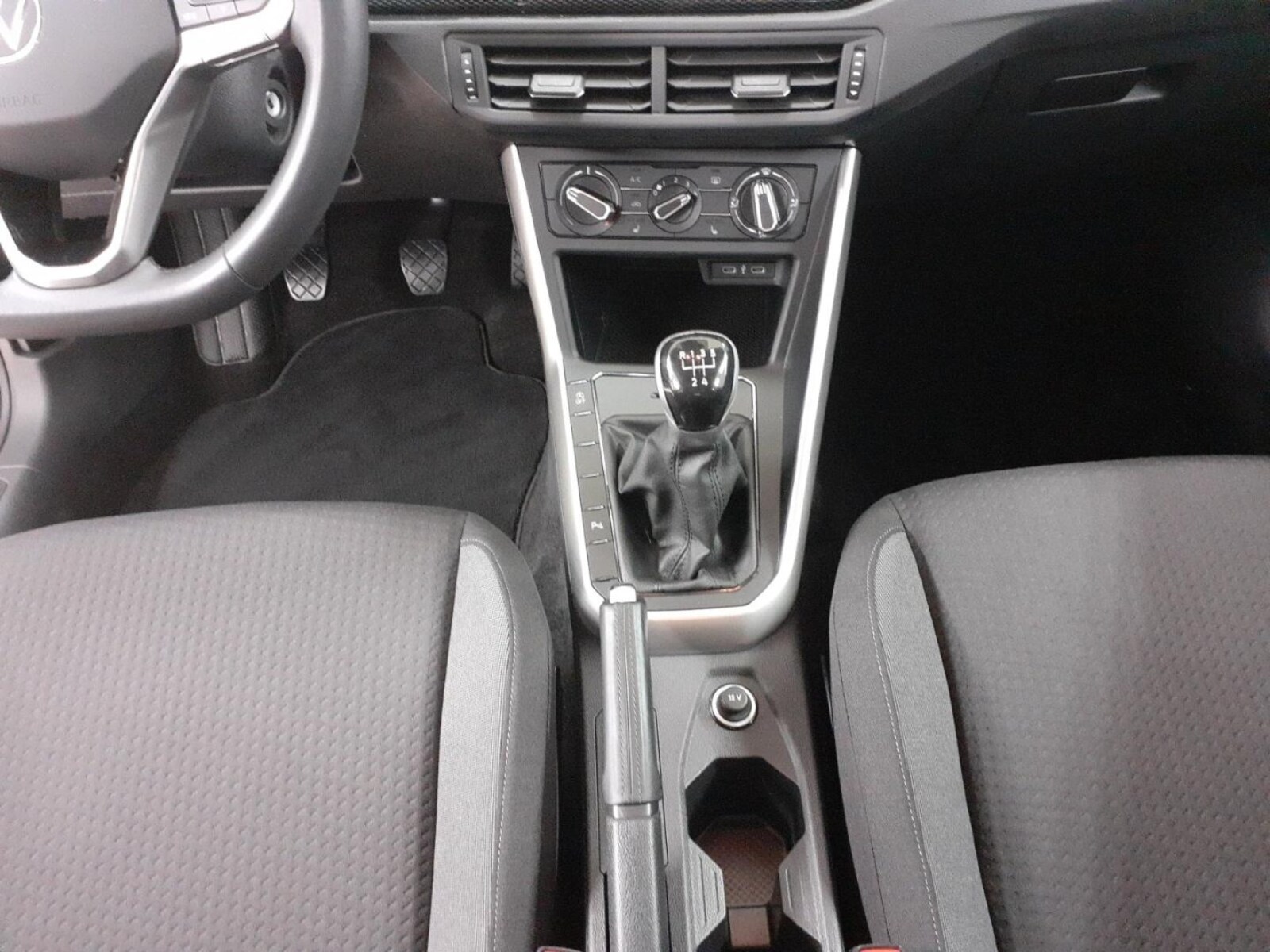 Volkswagen Polo – Bild 11