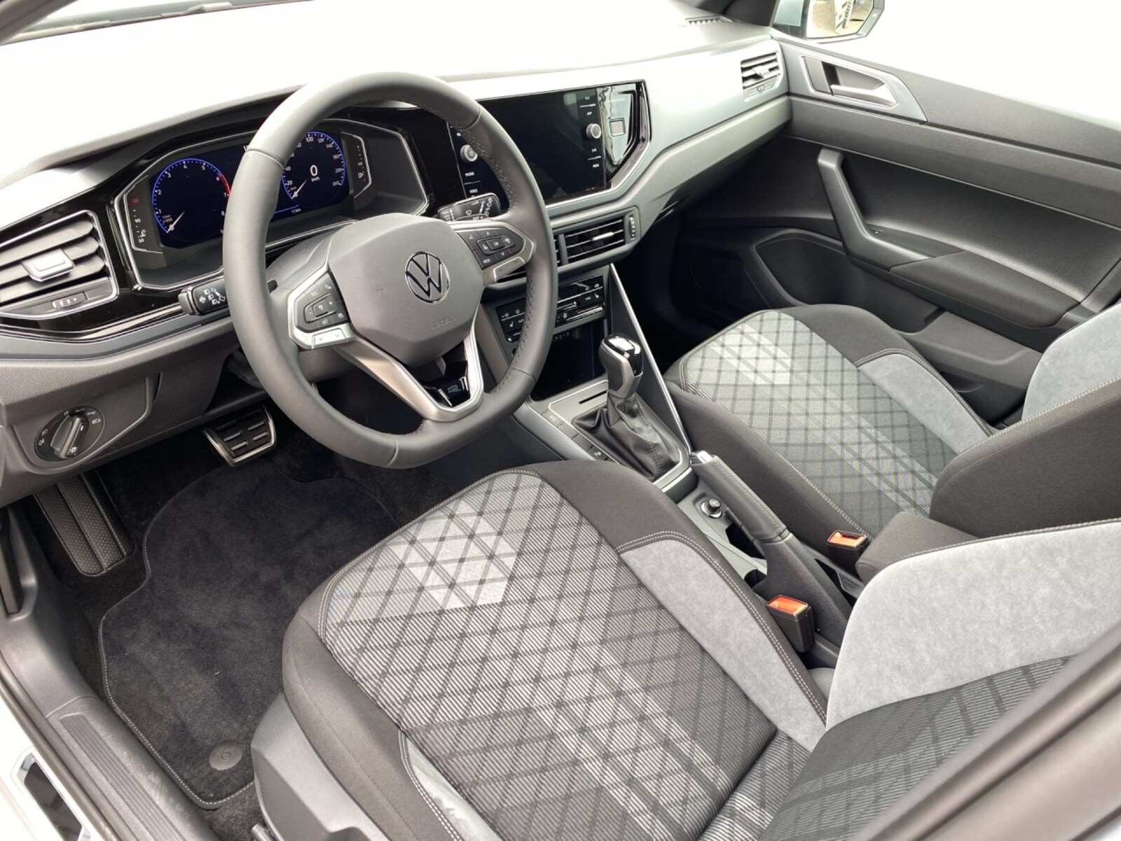 Volkswagen Polo – Bild 6