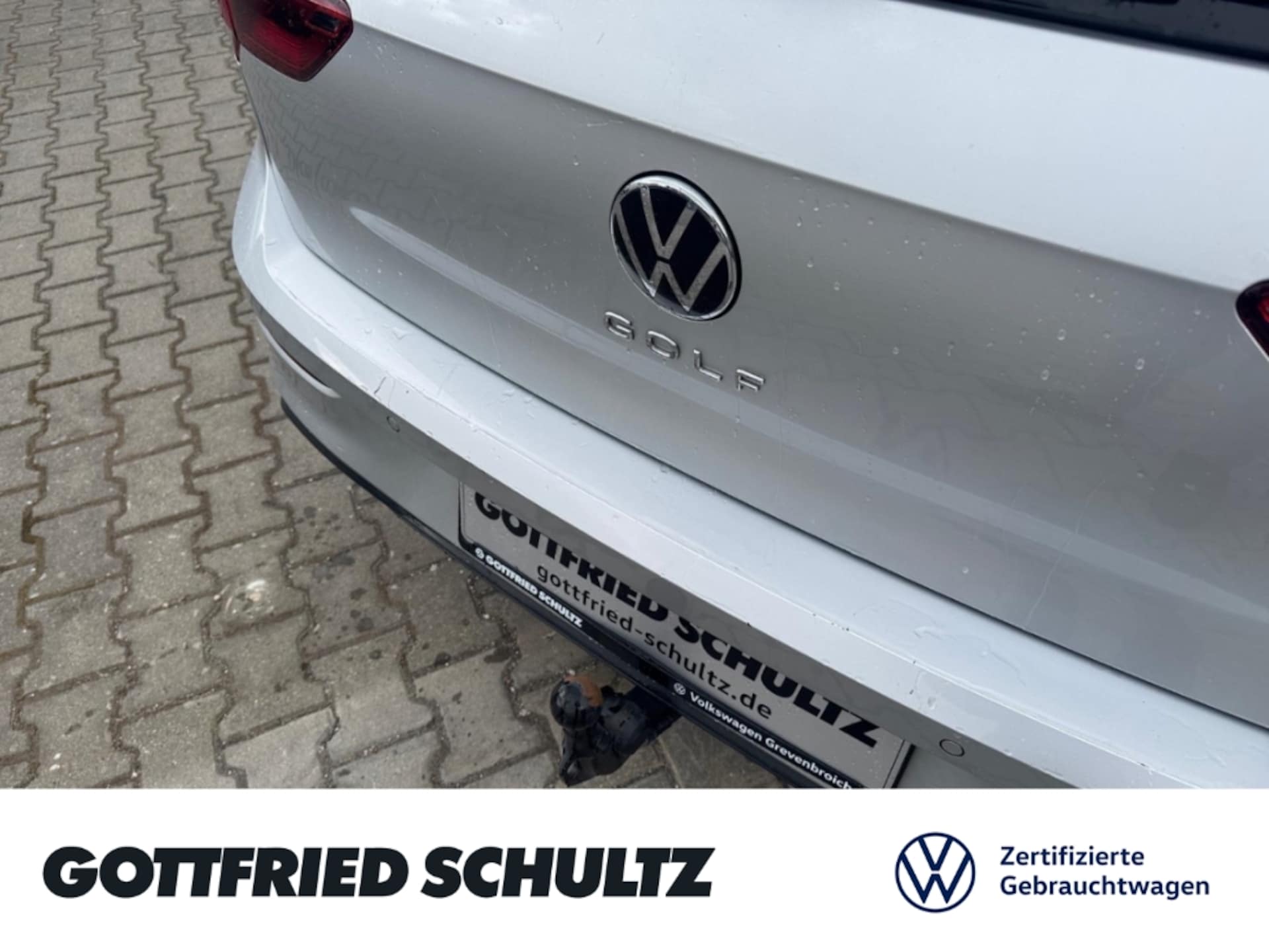 Volkswagen Golf Life